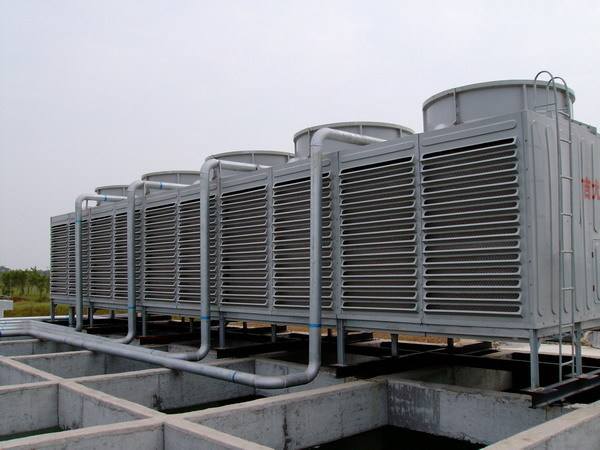 并聯方形冷卻塔